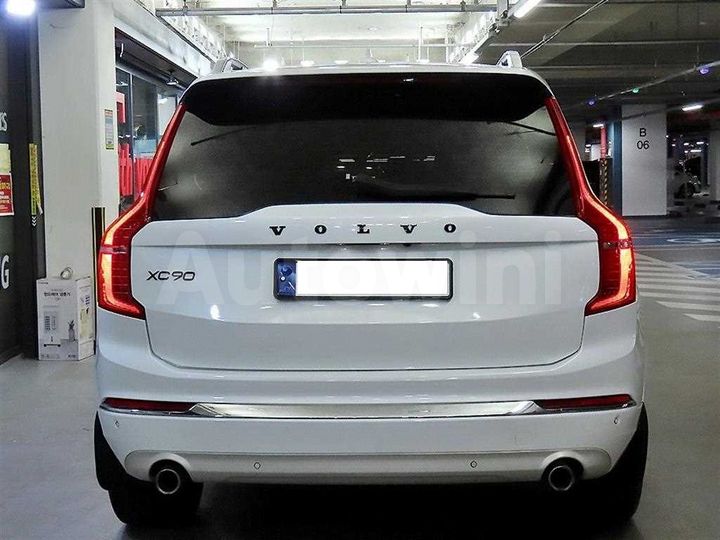 Volvo XC90 2017 — 4