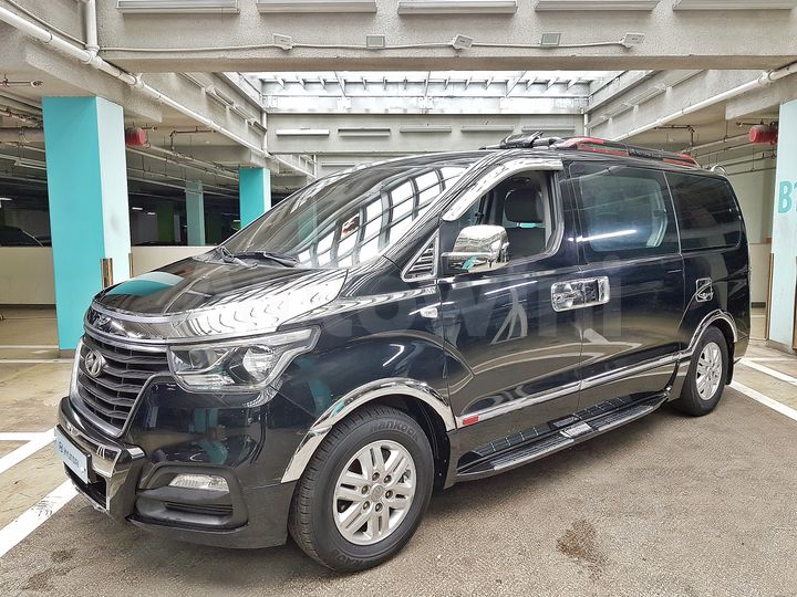 Hyundai Starex 2021 — 2