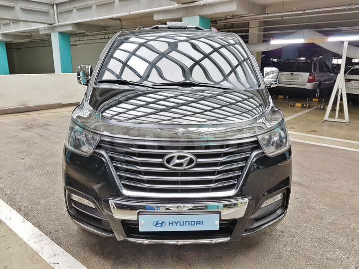 Hyundai Starex 2021 — 3