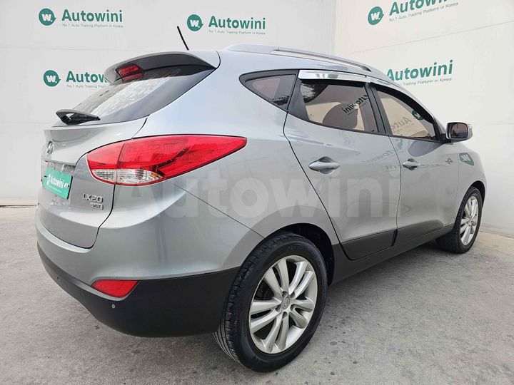 Hyundai Tucson 2011 — 5