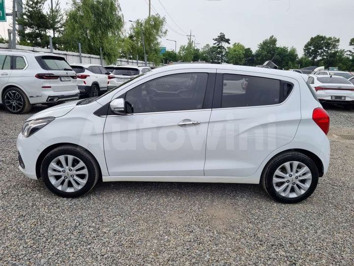 Chevrolet Spark 2017 KLYDC487DHC722516 — 3
