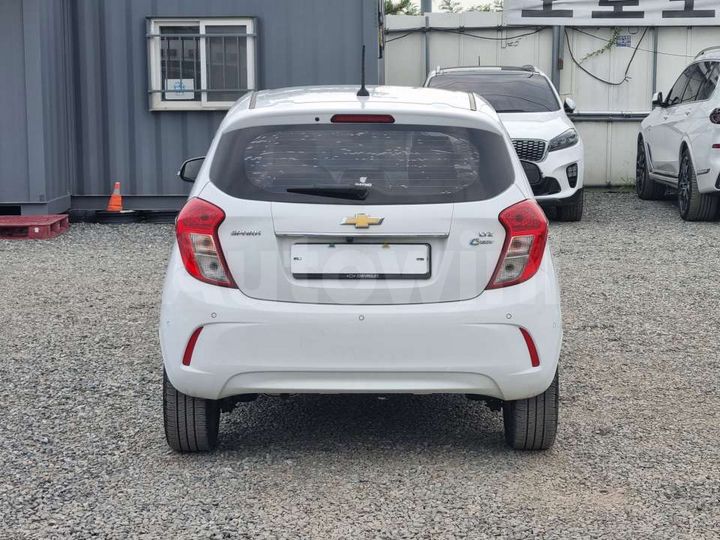 Chevrolet Spark 2017 KLYDC487DHC722516 — 4