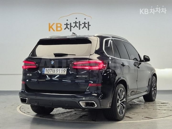 BMW X5 2021 — 3