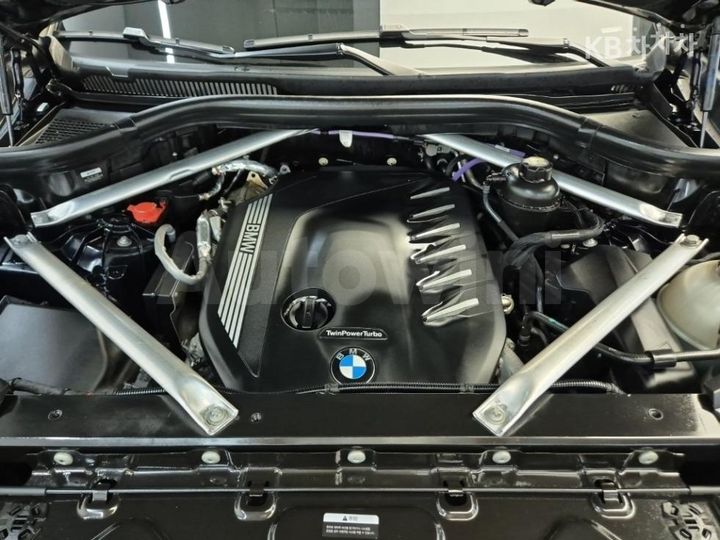 BMW X5 2021 — 5
