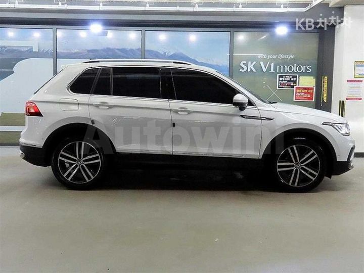 Volkswagen Tiguan 2021 — 3