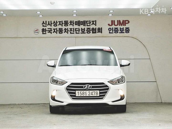 Hyundai Avante 2018 — 2