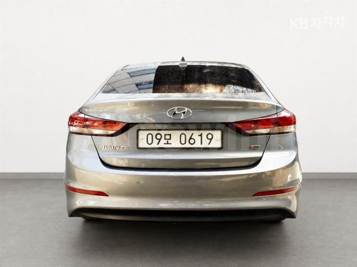 Hyundai Avante 2016 KMHD741DBGU170802 — 3