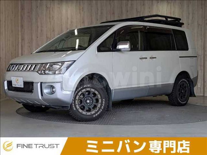 Mitsubishi Delica