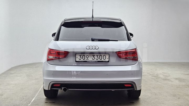 Audi A1 2013 WAUZZZ8X8DB119599 — 4