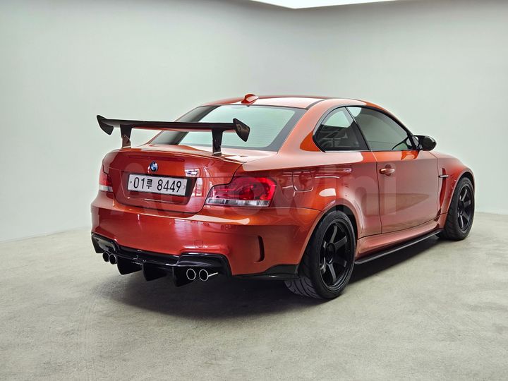 BMW 1M