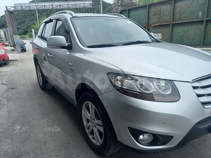 Hyundai SantaFe 2010 — 2