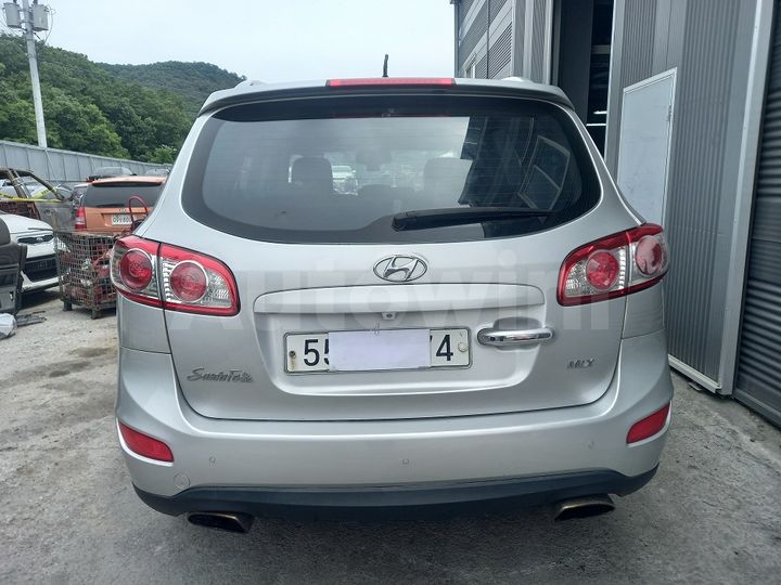Hyundai SantaFe 2010 — 4