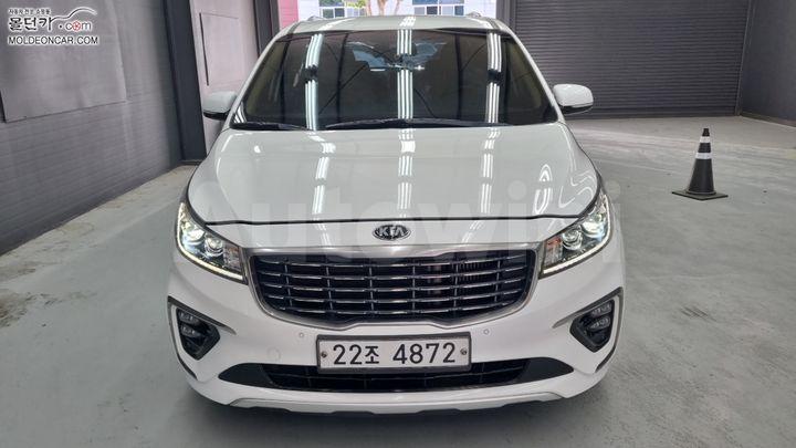 Kia Carnival 2018 — 3
