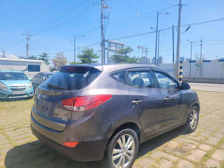 Hyundai Tucson 2010 — 5