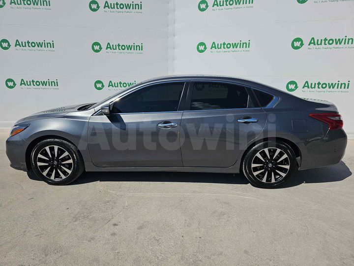Nissan Altima 2018 — 3
