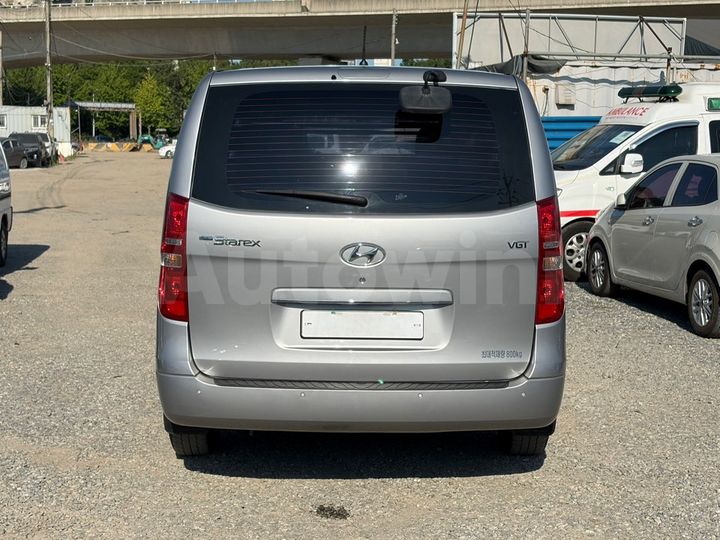 Hyundai Starex 2018 — 4