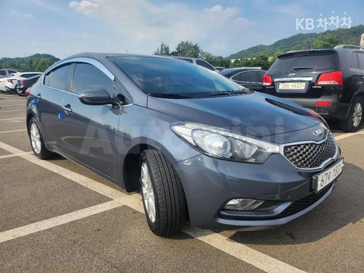 Kia K3 2013 KNAFK412BDA024261 — 2