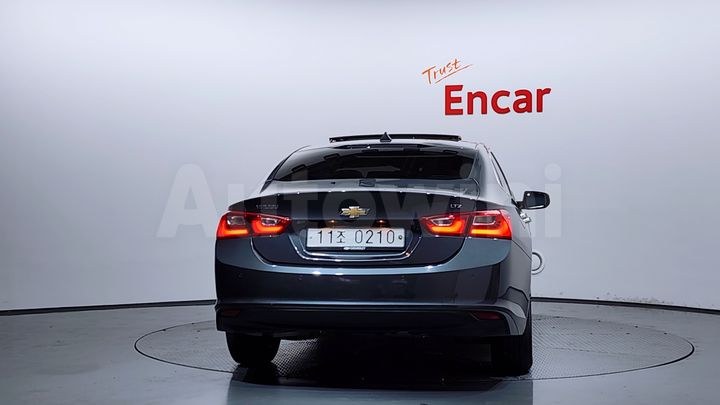 Chevrolet Malibu 2017 — 4