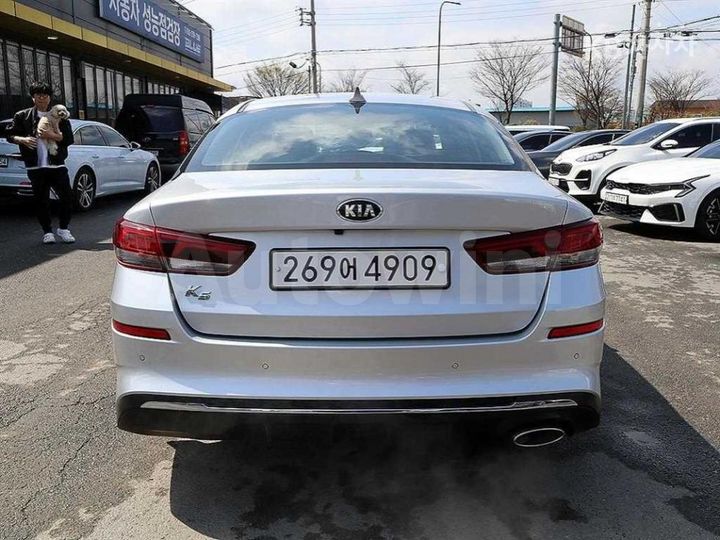 Kia K5 2019 — 4