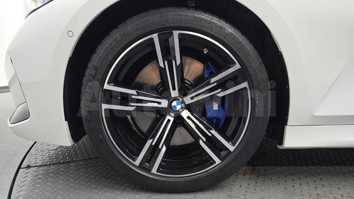 BMW 3 Series 2023 — 4
