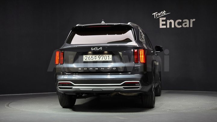 Kia Sorento 2022 — 4