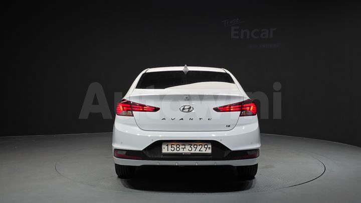 Hyundai Avante 2020 — 4