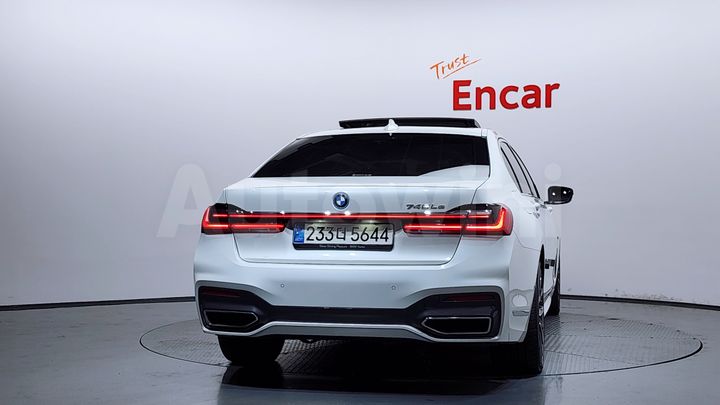 BMW 7 Series 2022 — 4