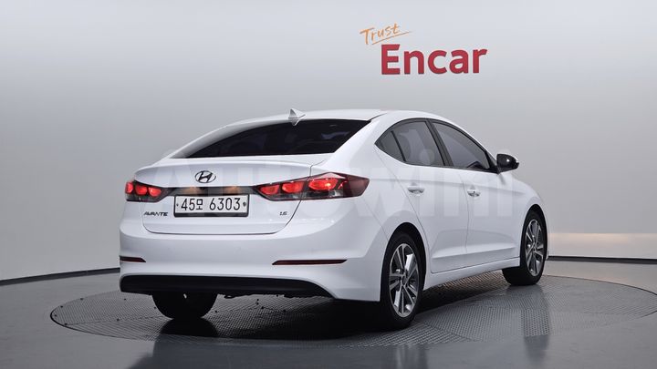 Hyundai Avante 2018 — 2