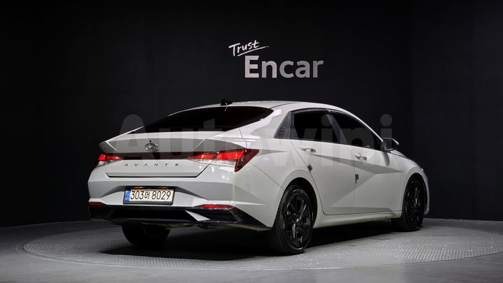 Hyundai Avante 2023 — 2