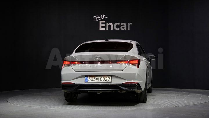 Hyundai Avante 2023 — 4