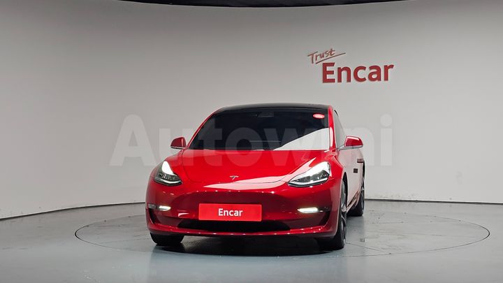 Tesla Model 3 2020 — 3