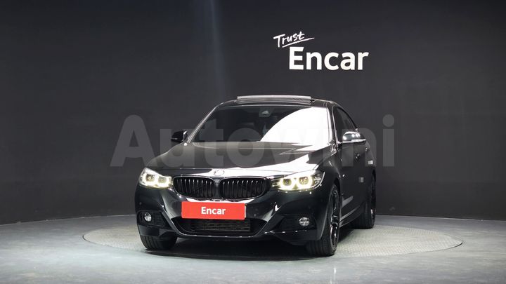 BMW 3 Series 2021 — 3