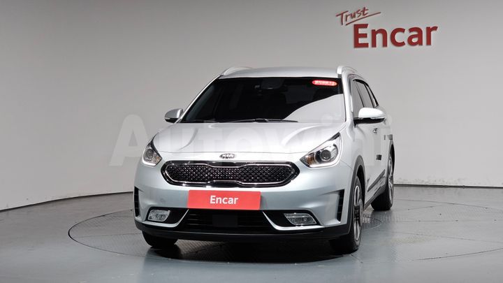 Kia Niro 2018 — 2