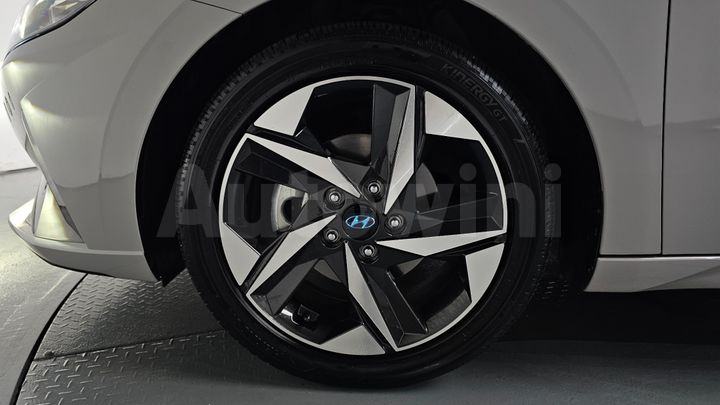 Hyundai Avante 2021 — 5