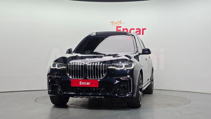 BMW X7 2021 — 3