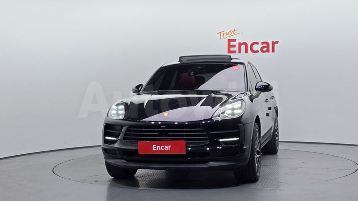 Porsche Macan 2021 — 3