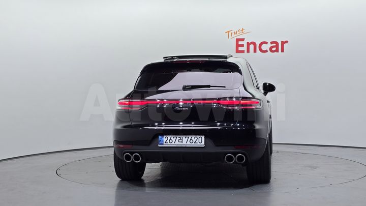 Porsche Macan 2021 — 4