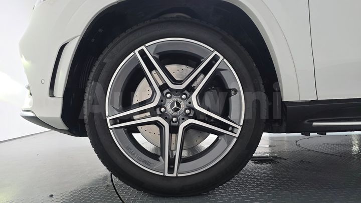 Mercedes-Benz GLS Class 2022 — 4