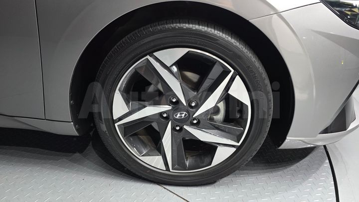 Hyundai Avante 2021 — 5