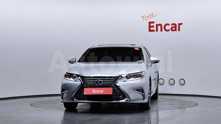 Lexus ES 2016 — 3