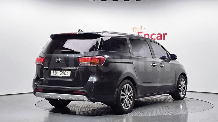 Kia Carnival 2016 — 2