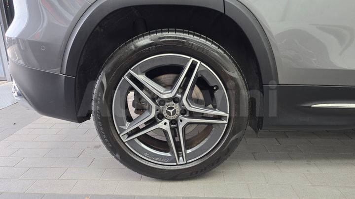 Mercedes-Benz GLB Class 2022 — 5