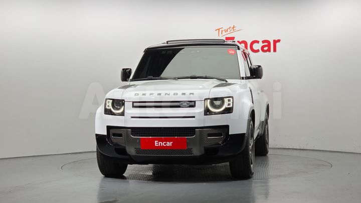 Land Rover Defender 2024 — 3