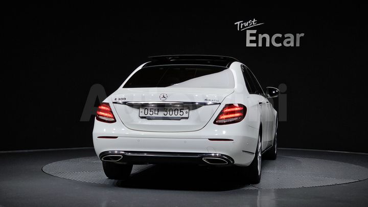 Mercedes-Benz E Class 2019 — 4