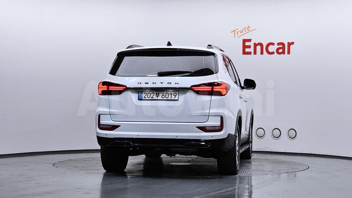 KGM (Ssangyong) Rexton 2023 — 4