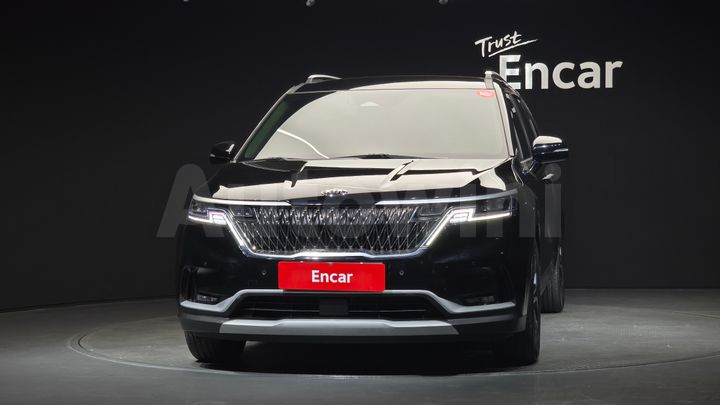 Kia Carnival 2021 — 3