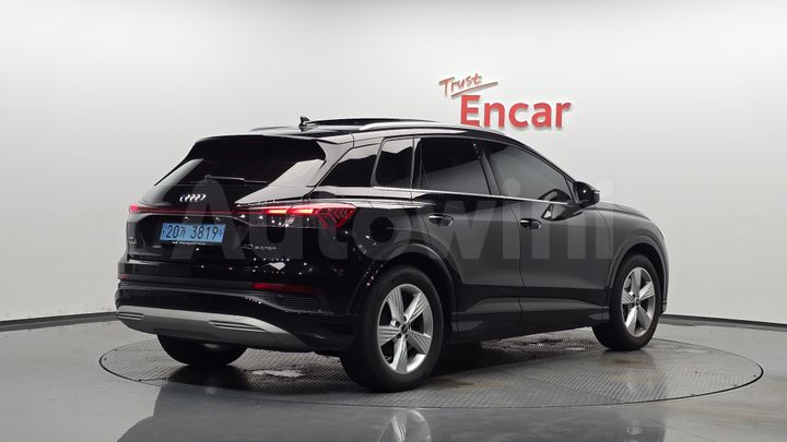 Audi Q4