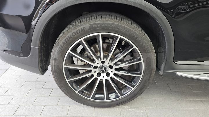 Mercedes Benz GLC Class 2019 — 5