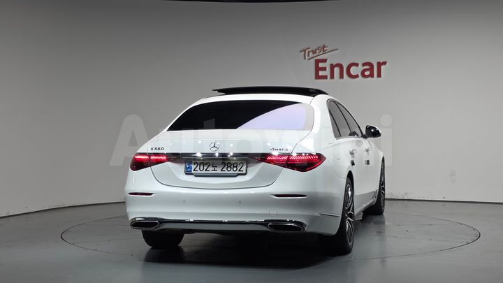 Mercedes Benz S Class 2024 — 3