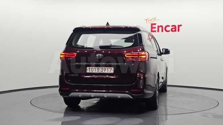 Kia Carnival 2019 — 4